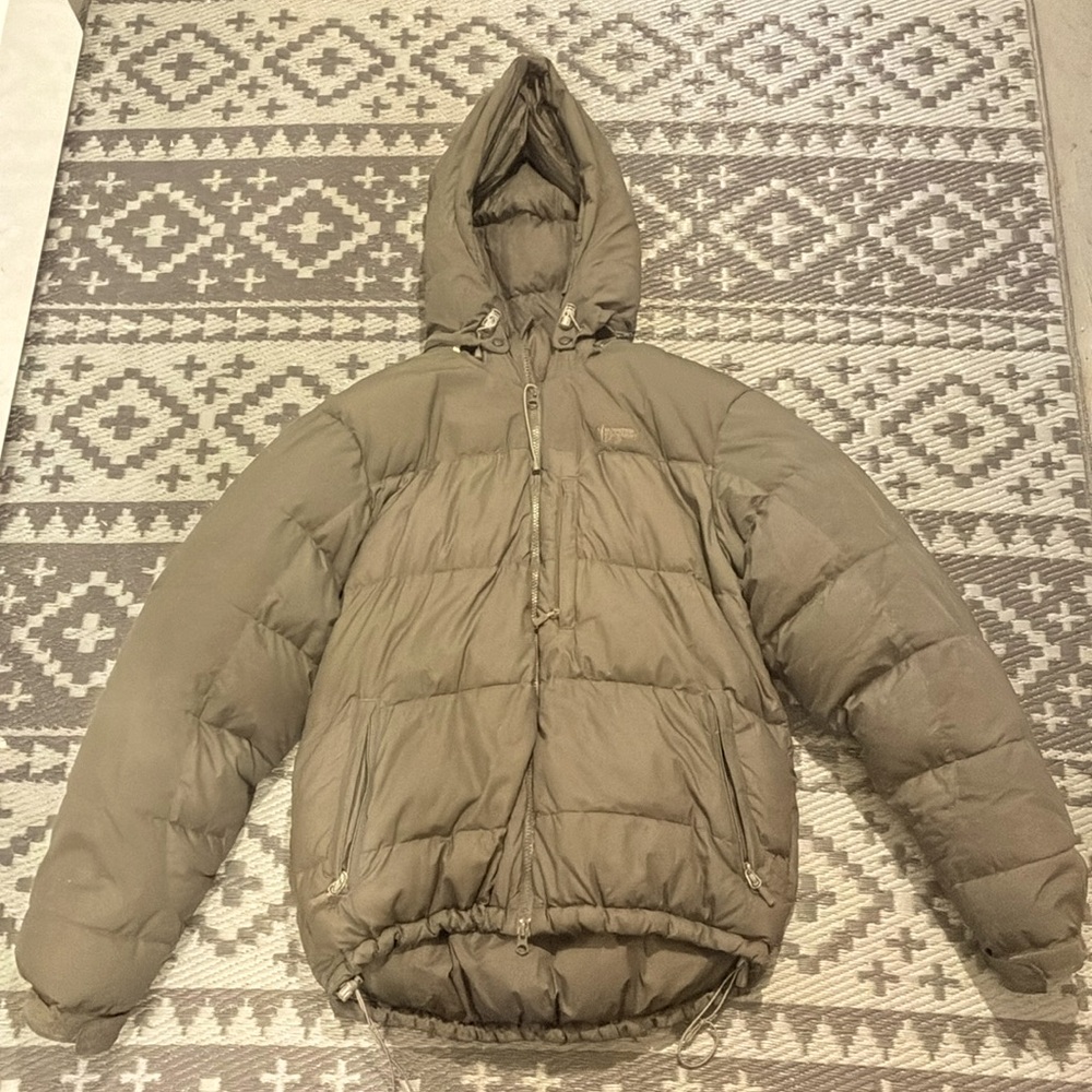 Vintage Mountain Equipment Coop supper puffy coat